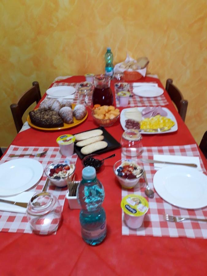 B&B Il Girasole 산타나아레시 외부 사진