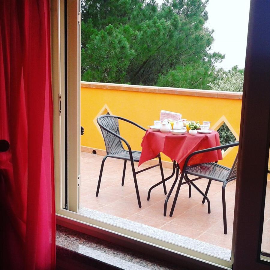 B&B Il Girasole 산타나아레시 외부 사진