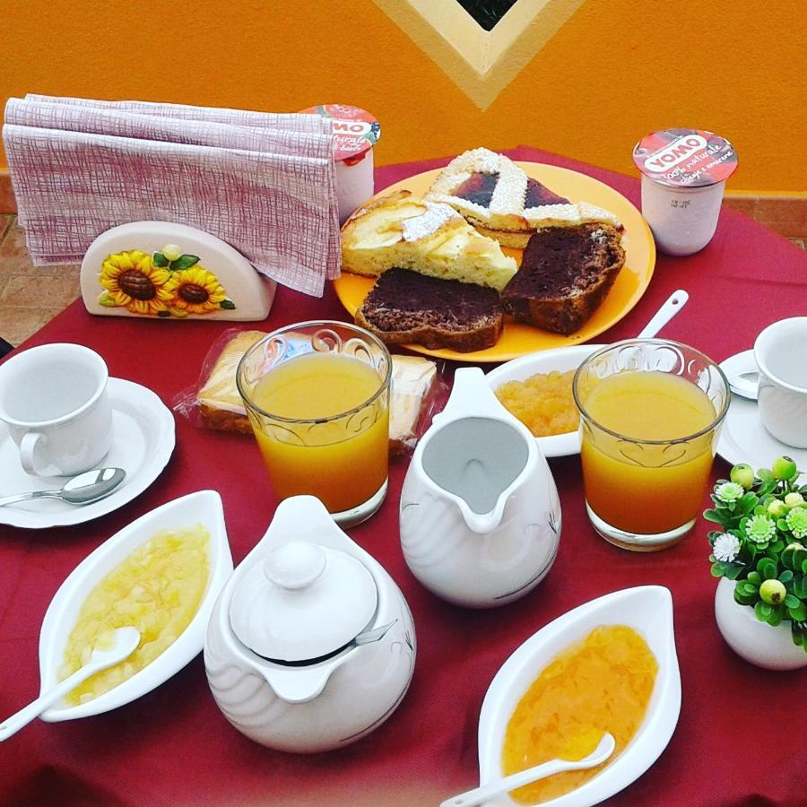 B&B Il Girasole 산타나아레시 외부 사진