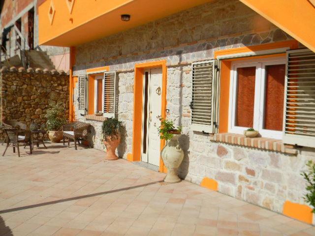 B&B Il Girasole 산타나아레시 외부 사진