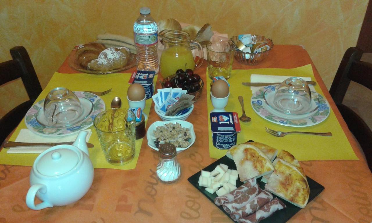 B&B Il Girasole 산타나아레시 외부 사진