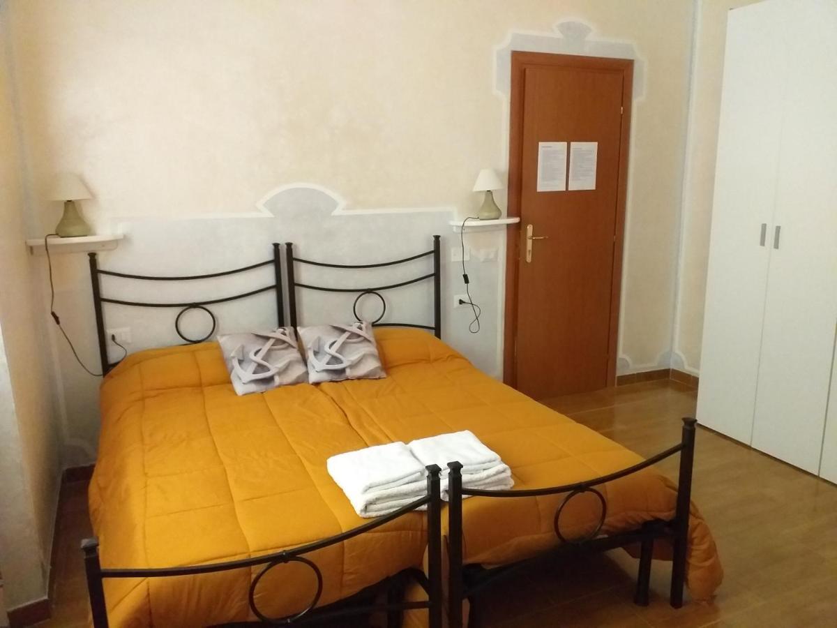 B&B Il Girasole 산타나아레시 외부 사진
