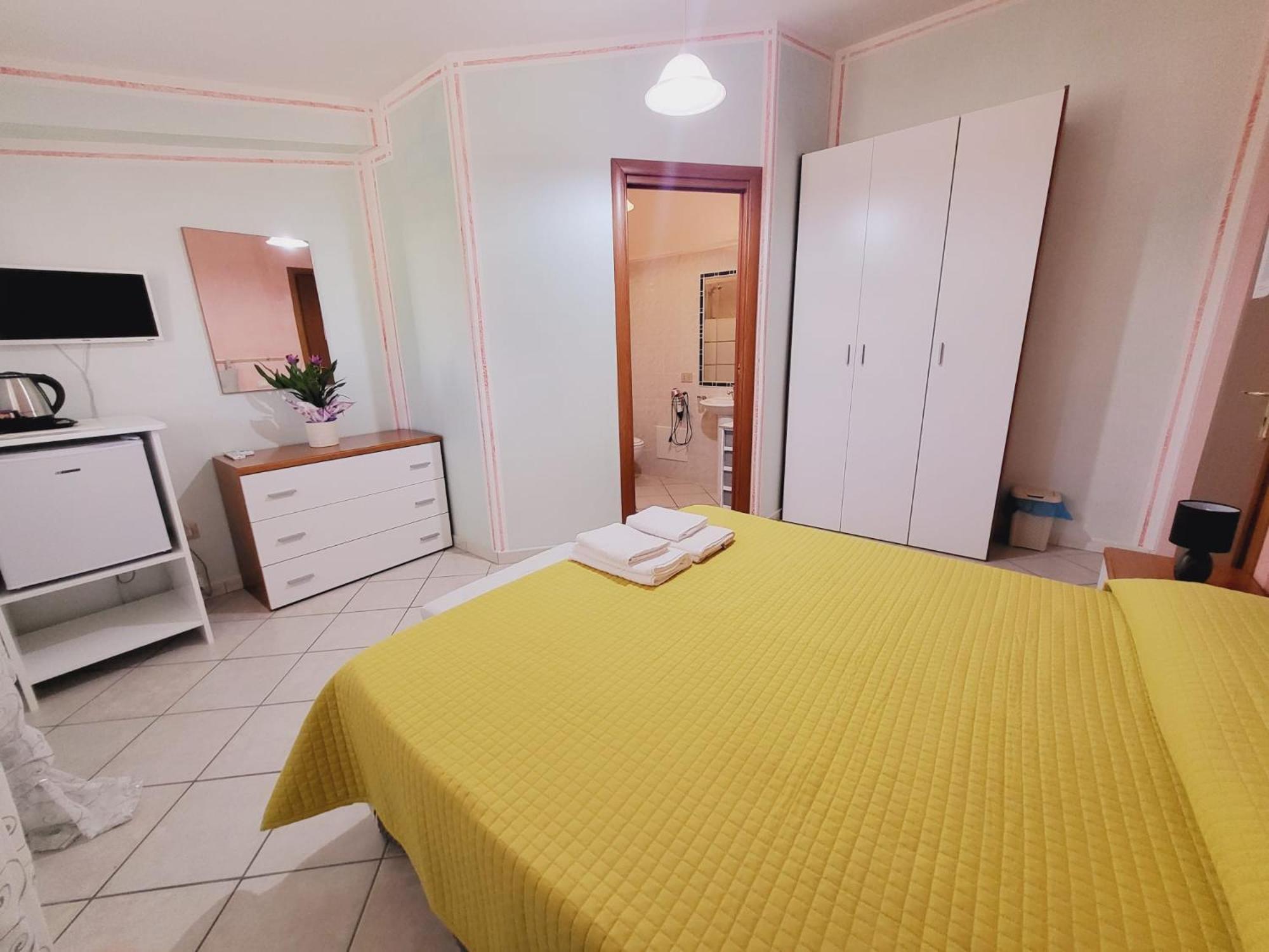 B&B Il Girasole 산타나아레시 외부 사진